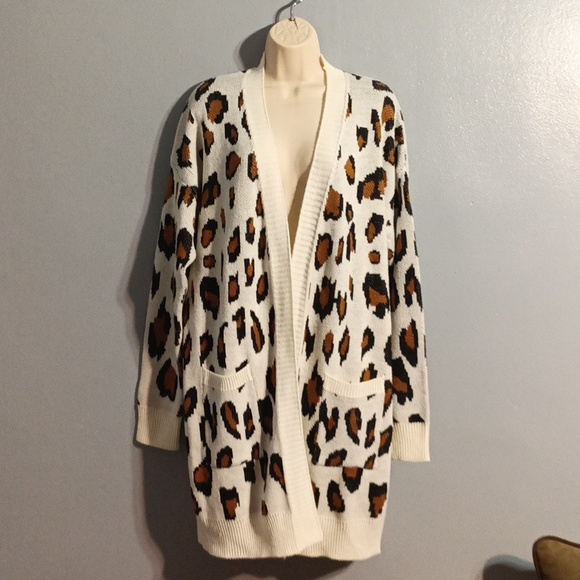 Leopard 🐆 print women's XL cardigan - Picture 4 of 16
